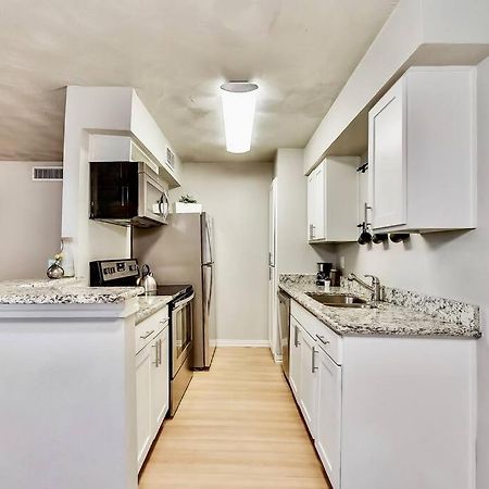 Dallas Boutique Flat + Arboretum Tickets Included Buitenkant foto