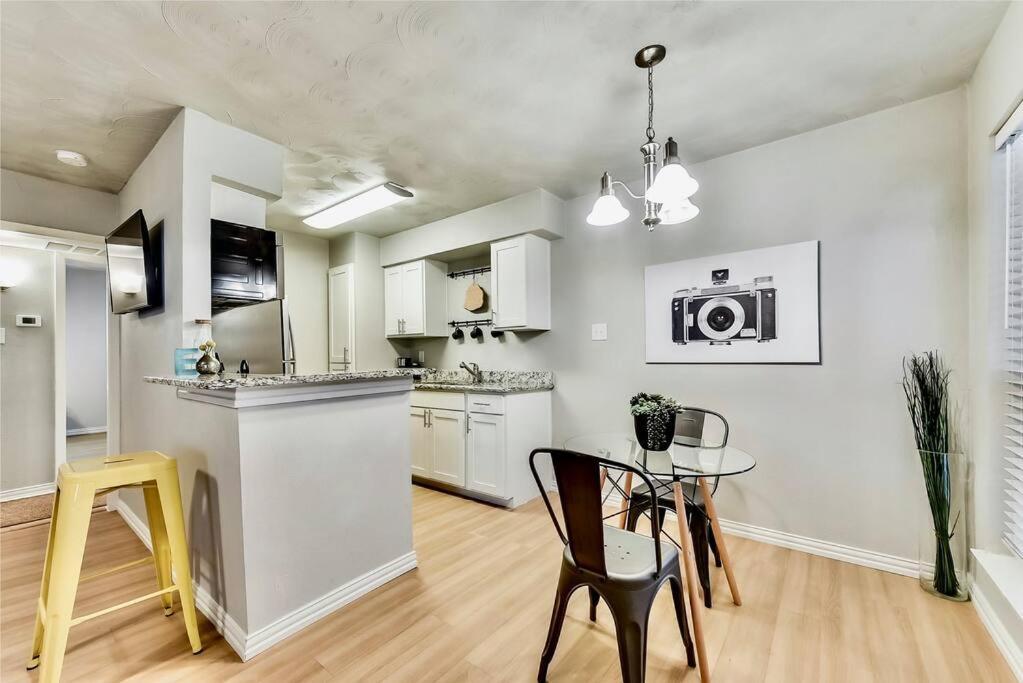 Dallas Boutique Flat + Arboretum Tickets Included Buitenkant foto